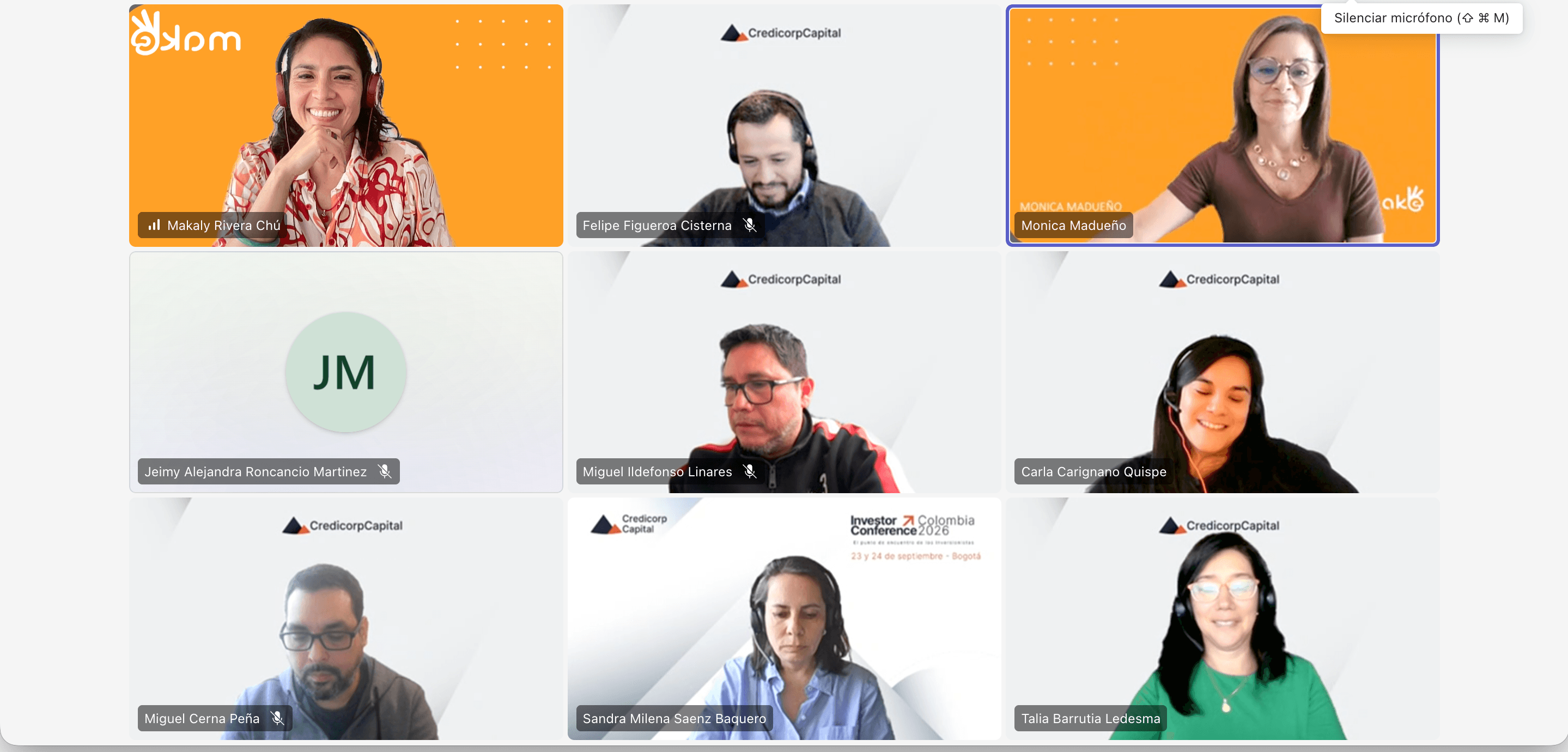 Cuadrícula de videoconferencia con ocho participantes, un avatar y logotipos corporativos de Credicorp Capital.